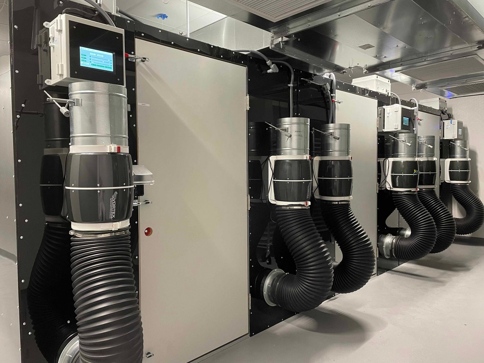 robots_0-b6c9bdba9c3bfd6ab8eba5f68847219a71cc4859748999eac0294a1abcebe553